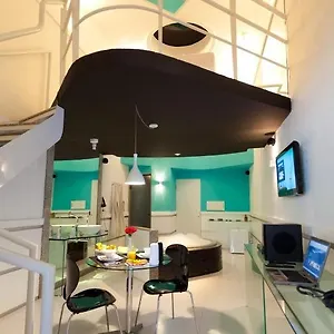 https://forum-motel-adult-only.portodegalinhashotels.com